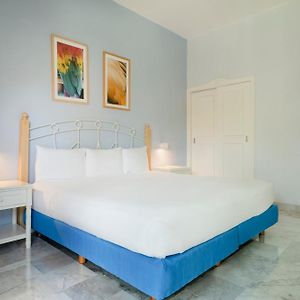 Premium Twin Room